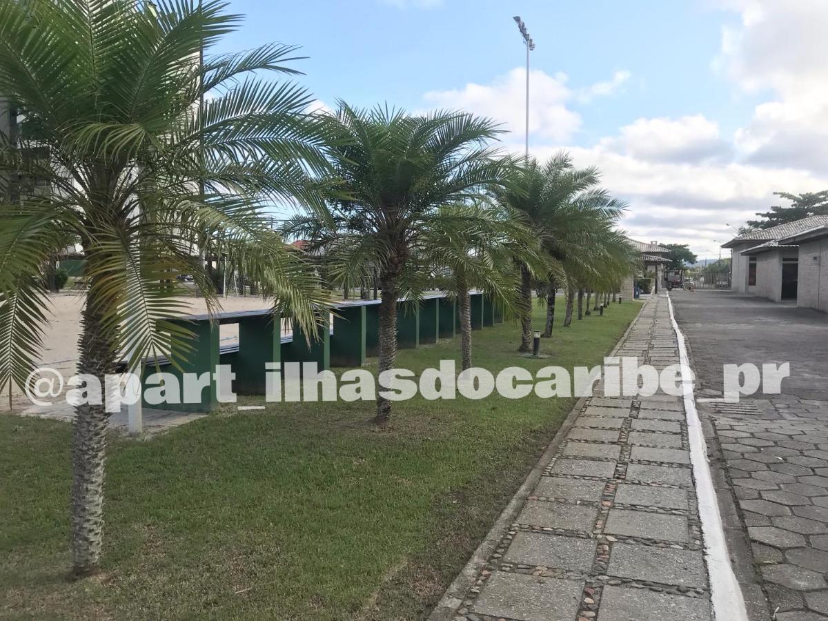 Apto Cond Ilhas Do Caribe - Pr - Beira Mar Matinhos Kültér fotó
