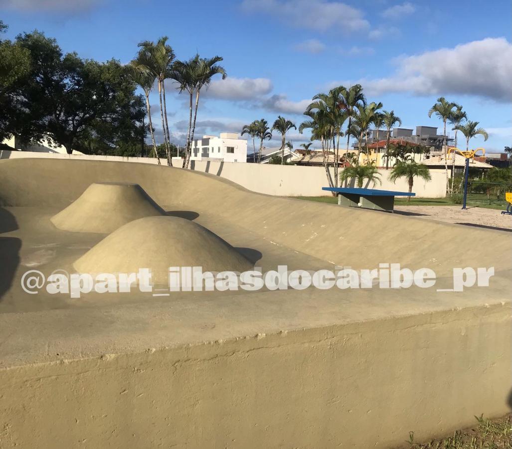 Apto Cond Ilhas Do Caribe - Pr - Beira Mar Matinhos Kültér fotó